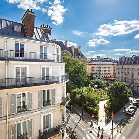 Guestready - Bright Flat For 2 Ppl-minimum 30 Days
